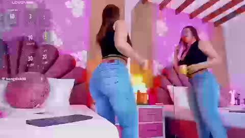 alissonpeach01 online show from September 2025 03:15:02 PM