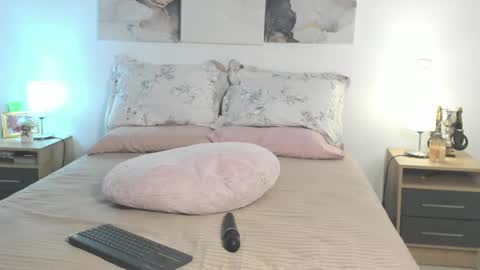 Goddess  online show from February 2025 12:41:01 AM