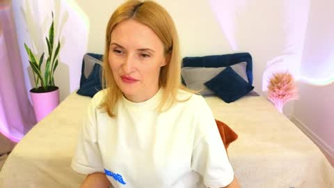 Snapshot of alisssarose chatting on March 2026 08:52:02 PM alisssarose online show from March 2026 08:52:02 PM