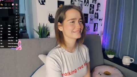 Alivia online show from October 2025 09:15:01 AM