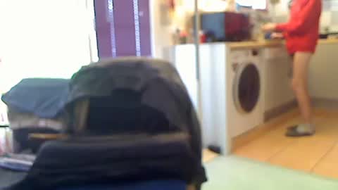 Snapshot of alix300 chatting on November 2025 09:01:02 AM Sandwich online show from November 2025 09:01:02 AM