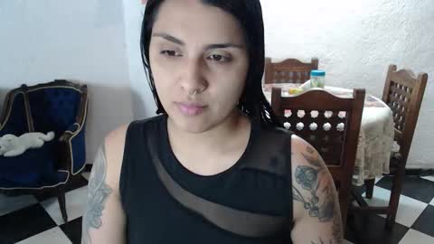 Alix online show from October 2025 08:19:01 PM