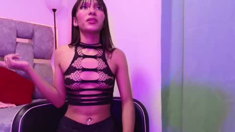 alix_kitty_ online show from December 2025 09:56:02 PM