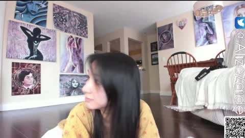 Alize Zaide online show from April 2026 07:30:02 PM