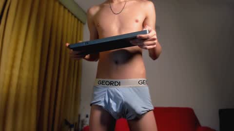 Allan  online show from December 2024 09:38:01 PM