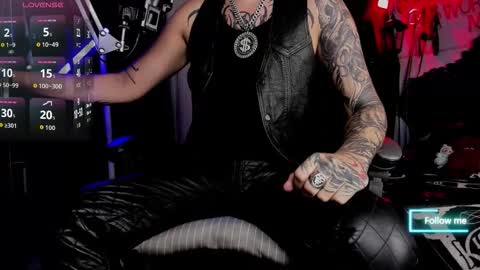   online show from October 2025 11:57:01 PM