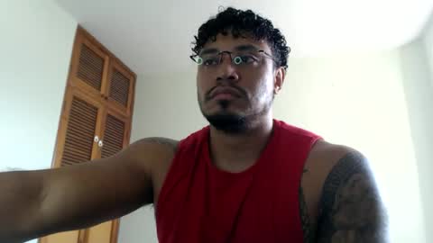 Snapshot of allen_ferrer10 chatting on May 2026 05:40:02 PM allen_ferrer10 online show from May 2026 05:40:02 PM