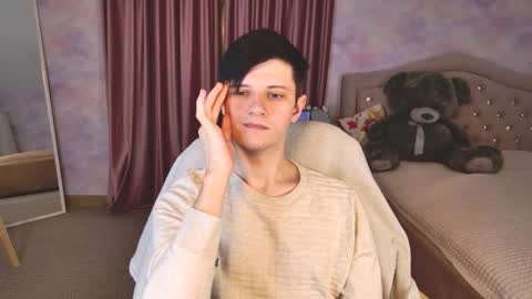 allert_ online show from November 2025 09:57:01 PM