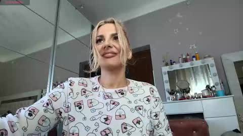 Snapshot of allesya23 chatting on March 2026 09:10:02 AM onlyfansallesya23 online show from March 2026 09:10:02 AM