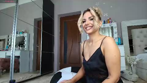 Snapshot of allesya23 chatting on June 2026 10:13:01 AM onlyfansallesya23 online show from June 2026 10:13:01 AM
