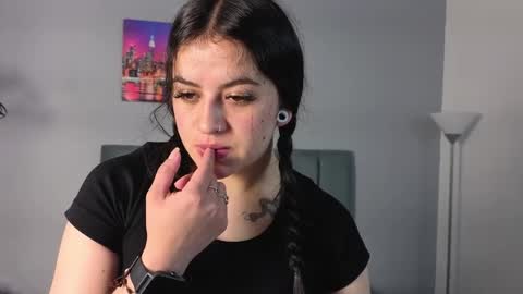 Snapshot of alli_cooper chatting on March 2026 11:33:02 AM Ali online show from March 2026 11:33:02 AM