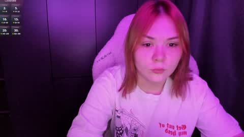 Snapshot of alli_zi chatting on June 2026 05:57:02 PM Blair online show from June 2026 05:57:02 PM