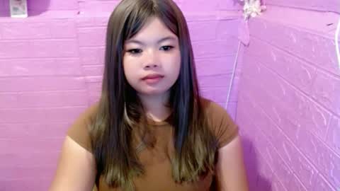 allianahpetit online show from January 2026 01:19:01 AM