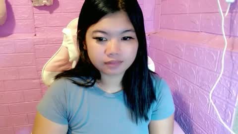 allianahpetit online show from January 2026 02:53:02 PM