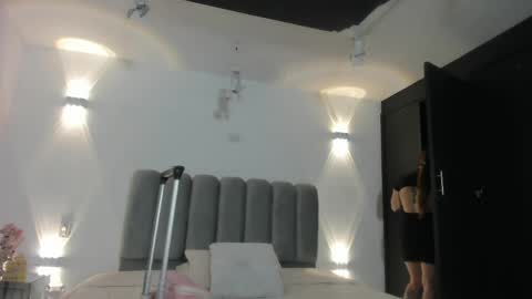 Snapshot of allicelover chatting on May 2026 11:38:01 AM ALLICE online show from May 2026 11:38:01 AM