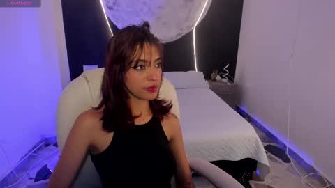 Snapshot of allicerosero chatting on October 2025 04:32:01 AM Allice online show from October 2025 04:32:01 AM
