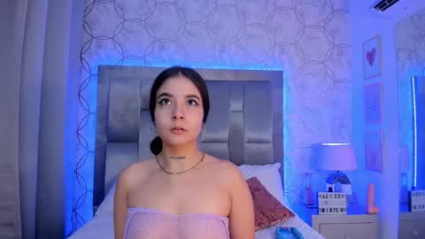 AlliceWinter online show from October 2025 11:33:02 AM