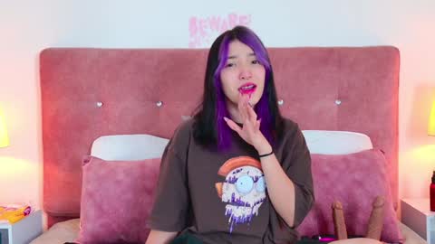 Allicia online show from December 2024 07:27:02 PM