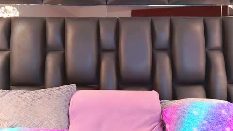 Allicia online show from February 2025 08:19:02 PM