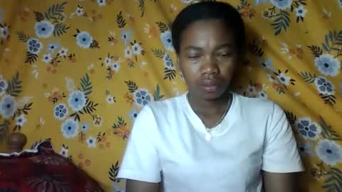 Snapshot of alliciax632770q chatting on February 2026 01:10:02 AM alliciax632770q online show from February 2026 01:10:02 AM