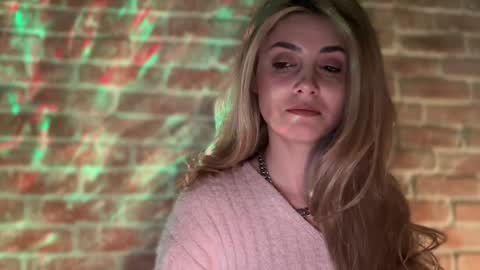 Allie online show from December 2024 03:37:01 PM