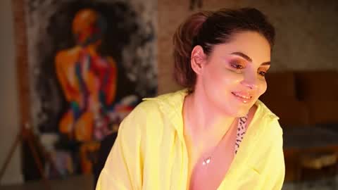 Snapshot of alliesynns chatting on March 2026 12:10:02 PM Allie online show from March 2026 12:10:02 PM