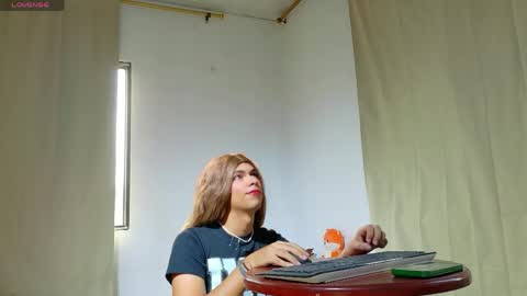 Snapshot of alliison_foxx chatting on April 2026 12:52:02 PM Alliison Foxx online show from April 2026 12:52:02 PM