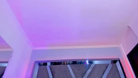    online show from February 2025 09:56:01 AM