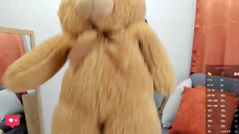    online show from March 2025 04:04:01 AM