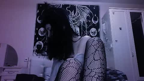 Alis online show from April 2026 07:14:01 PM