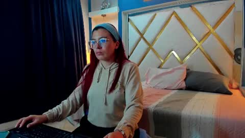Snapshot of allisonlove_88 chatting on June 2026 02:38:01 AM ALLISON online show from June 2026 02:38:01 AM