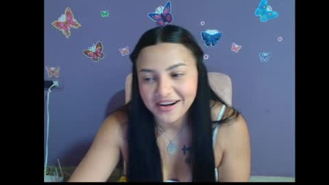 Snapshot of allisonn_smith18 chatting on April 2026 06:24:02 PM Alisson online show from April 2026 06:24:02 PM