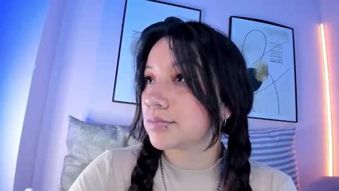 Aleja online show from January 2025 04:27:01 AM