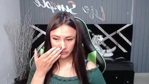 Allisson online show from January 2025 03:45:01 AM