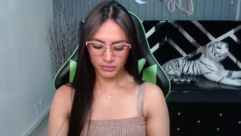 Allisson online show from March 2025 03:33:01 AM