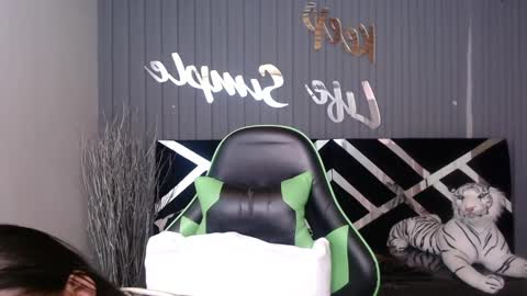 Allisson online show from March 2025 07:05:02 AM