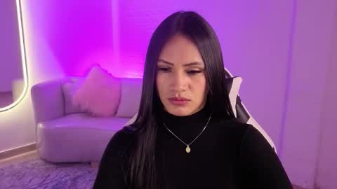 Allisson online show from November 2025 03:27:02 AM