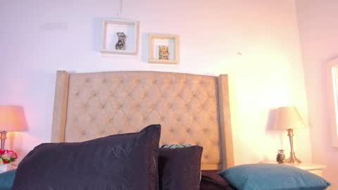 allisson online show from October 2025 12:08:02 PM