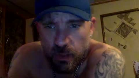 Snapshot of allitrunnin chatting on March 2026 05:44:01 AM allitrunnin online show from March 2026 05:44:01 AM