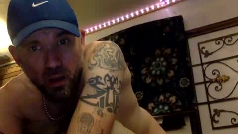 Snapshot of allitrunnin chatting on April 2026 07:22:02 AM allitrunnin online show from April 2026 07:22:02 AM