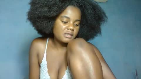 Snapshot of allizida01 chatting on November 2025 06:43:02 PM allizida01 online show from November 2025 06:43:02 PM