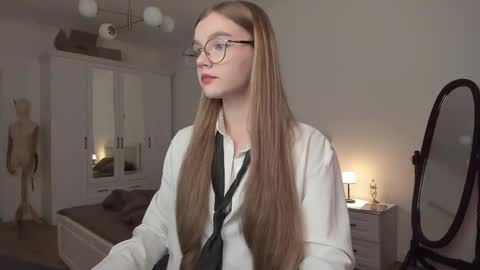 Snapshot of allotropp chatting on March 2025 06:11:02 PM ALOTROPP NOT BABY online show from March 2025 06:11:02 PM