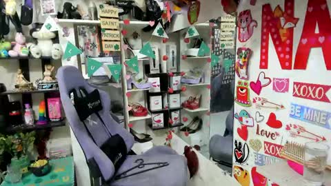 Snapshot of allsson_miller chatting on March 2026 08:14:01 PM allsson_miller online show from March 2026 08:14:01 PM