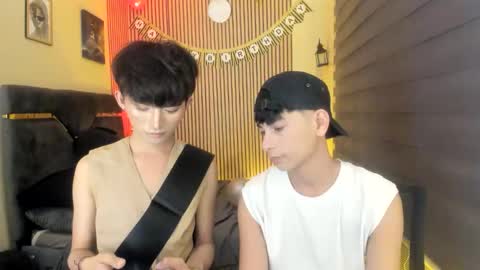 Snapshot of alluring_alpha chatting on September 2025 04:06:01 PM kim and josh online show from September 2025 04:06:01 PM