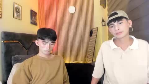 Snapshot of alluring_alpha chatting on September 2025 12:16:01 PM kim and josh online show from September 2025 12:16:01 PM