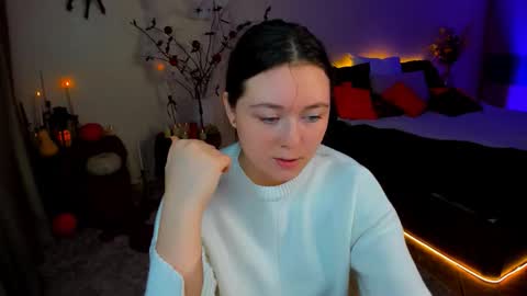 Snapshot of alluringeyess chatting on October 2025 10:08:02 AM alluringeyess online show from October 2025 10:08:02 AM