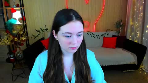 alluringeyess online show from April 2026 06:32:02 PM