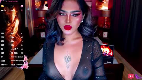 Snapshot of alluringnatalya chatting on March 2026 10:19:02 AM Natalya Fox online show from March 2026 10:19:02 AM