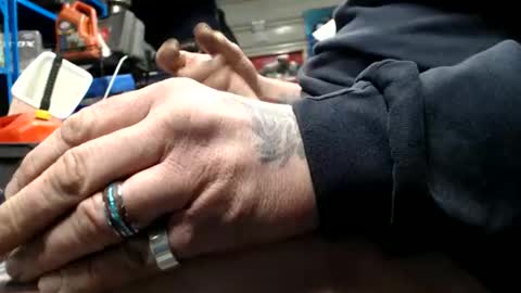 allwolf0323 online show from February 2026 05:58:02 AM