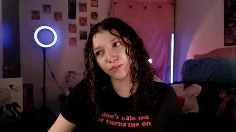 Snapshot of ally_donfort chatting on April 2026 11:14:02 PM Ally online show from April 2026 11:14:02 PM